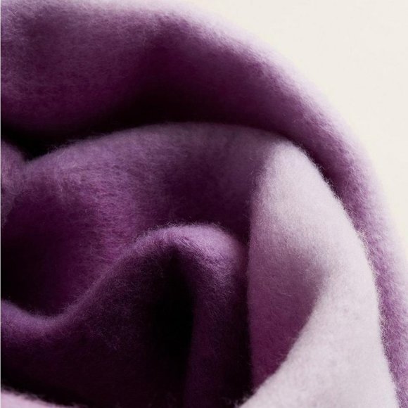 ❤️NWT TORRID SCARF ☆ VERY SOFT ☆ FRINGE DETAIL ☆ PASTEL BLUE PURPLE ☆ YARN KNIT - Picture 4 of 6